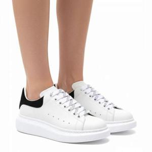 알렉산더맥퀸 25FW 오버사이즈 스니커즈 553770 WIEF1 9061