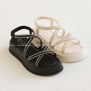 [디자이어로즈][디자이어로즈] 가벼운샌들 통굽샌들 뒷밴딩샌들