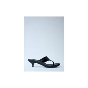 26 SS 프라다 여성 Patent Leather Thong Sandals pra0264013blk