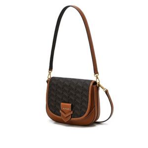 [질스튜어트ACC] JABA4E461 [로젤라칠링] 브라운 패턴 플랩형 새들백