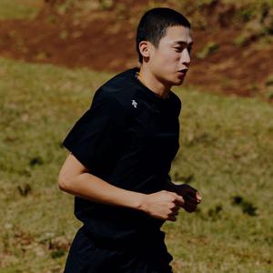 [데상트공식] [이세한 착용] 러닝 에어글라이더 경량 반팔 티셔츠 SR223RTS41