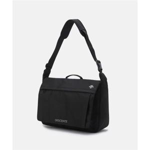 데상트 심플 메신저백 블랙(SQ123UBG15) SQ123UBG15_BLK0 280292