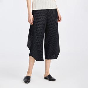 [플리츠미][플리츠미] 사선 플리츠 와이드 7부 팬츠_PPPTM124003