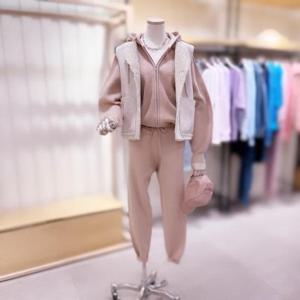 [시에로]SF4LTF651_리버서블 스웨이드 퍼 베스트 무스탕