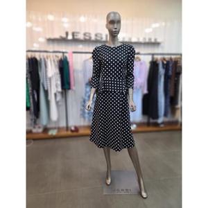 제시뉴욕 세이브존05 도트 문양 노카라 원피스 DD8-SZHSOQ170SBKM