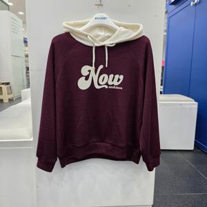 [에꼴리에]에꼴리에 배색후드니트라이크후드티 25C5453