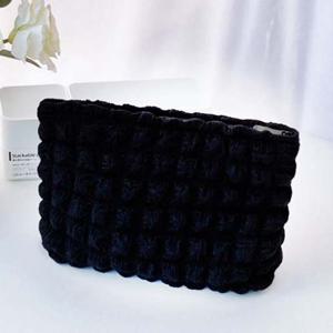 엠보싱구름패턴파우치 폼폼다용도파우치(블랙)