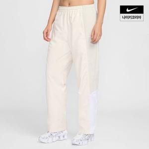 [나이키] 스포츠웨어 여성 오버사이즈 미드라이즈 트랙 팬츠 IF0219-103