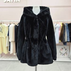 [샤틴]후드넥 페이크 퍼 스트링핏 코트S254C004A11