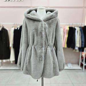 [샤틴]후드넥 페이크 퍼 스트링핏 코트S254C004A17