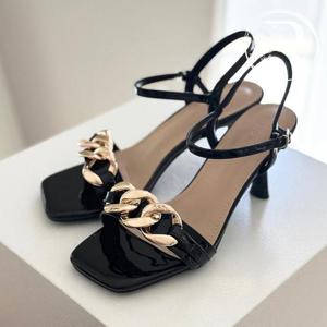 [디자이어로즈][디자이어로즈] 여성 체인장식 하이힐 샌들 8.5cm