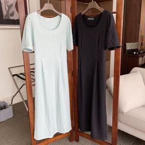 [강물처럼]빅사이즈사랑해요 S250L406 리리엠보스판반팔원피스 Y