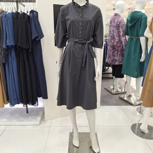 [올리비아하슬러]넥휘모리자수 반단작홀OHDMOP203 GY 90