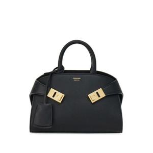 살바토레 페라가모 토트백 215975 768853009 Black