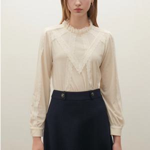 [샤틴]프릴넥 레이스배색 벨벳블라우스S254B251A03