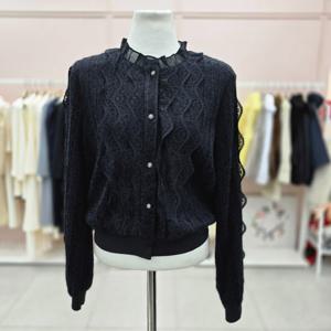 [샤틴]레이스 패턴프릴 기모 블라우스S254M252C