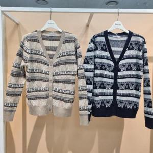 라티움 HC34 봄간절기슬림라인나비다올니트가디건 T2613cd11