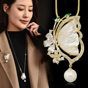 옷핀브로치 목걸이 팬던트 겸용 핵진주 자개 나비 지르코니아 브