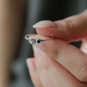 바이데이지 가넷 원석 나뭇잎 실버 반지 Br0343