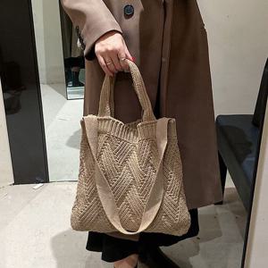 여자 겨울 니트 가방 휘뚜루마뚜루 숄더백 베이지