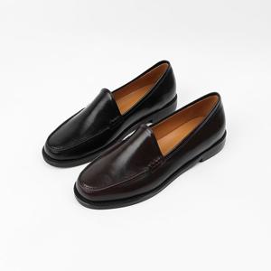 [신난다슈] 여성 로퍼 단화 2cm 플랫 구두 슬립온 클래식 발편한 낮은굽 둥근코 SO25989