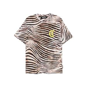 26 SS 저스트 카발리 정글 프린트 모노그램 티셔츠 78OAHE04CJ110 TP437835580