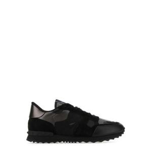 Valentino Garavani Rockrunner 위장 레이스업 스니커즈 2Y2S0723NTA E43 TP936314480