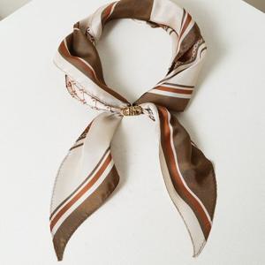 [헤지스] 베이지 헤리아토 삼각링 실크 스카프 (HISC5F631I3