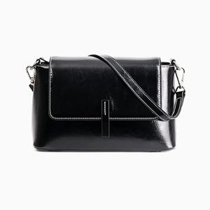 [무크]투톤 레더 2WAY 크로스백 51HT42FY26103 AA JE1