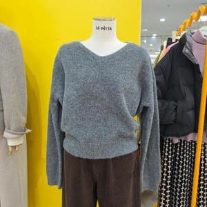 르피타 DP01 반넷브이넥니트 L254BSWB13