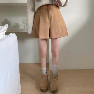 여성 세무 FW 핀턱 소프트 숏팬츠