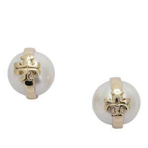 토리버치 골드 디테일 라운드 펄 스터드 귀걸이 180857 100