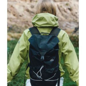 코오롱스포츠 KOLON SPORT 남녀공용 하이킹 백팩 18L QEBXX25119BLK 329191