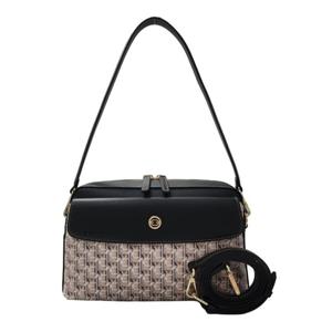 [에스콰이아]24SS 신상 뉴 경량 가로형 카메라백 패턴 포인트 숄더 크로스백 EODSHB855BK