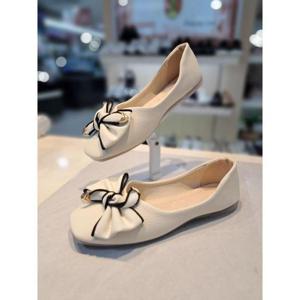 리바디 세이브존08 벨벳리본포인트플랫슈즈 2023RD0798