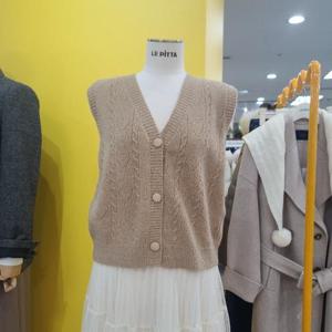 르피타 DP01 꽈배기 니트조끼 L251BVT252