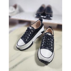 리바디 세이브존07 미러 몰드창 운동화 2024RV0816