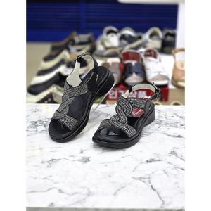 허시파피 세이브존05 여성 세미드레스 4Cm 경량굽 핫피스 광폭샌들 GHFLFQ034