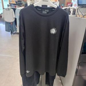인터크루 HC17 롱 슬리브티셔츠 ITZ3TR01ABK