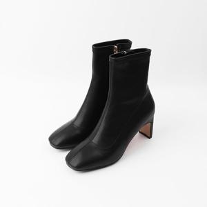 [신난다슈] 여성 앵클 부츠 힐 7cm 여자 스판 숏 앵글 부츠 사각코 미들굽 MRO253288 블랙