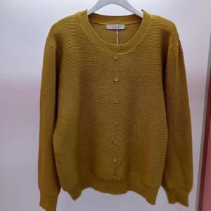 Latium HC06 부드럽고 신축성 좋은 골지느낌 깔끔한  라운드 긴팔 니트티 T2541sw01Y