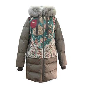 [비꼴리끄(여성)]울 자카드 배색 하프 덕다운B244PH2030