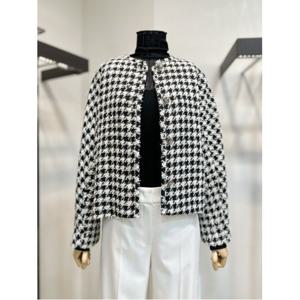 [더아이잗컬렉션]라운드 하운드 체크 하프 자켓 CR9A0JK081 -DG