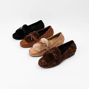 [신난다슈] 여성 털 로퍼 단화 1cm 4종 여자 리본 모카신 토끼털 기모 스웨이드 GDR253044