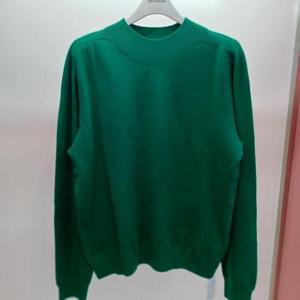 Latium HC06 부드럽고 신축성 좋은 깔끔한 무지 반목폴라  니트티 T2543sw07G1