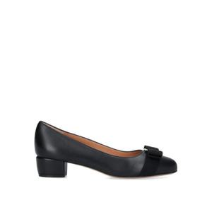 살바토레 페라가모 힐 펌프스 775750003 Black