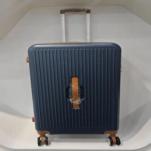 엘레강스 M백화점 여행용 하드 캐리어 26인치 BSFC04ZN