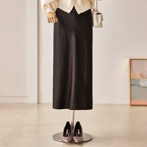 [한정수량] [커스텀에이블] [55-66]새틴 속밴딩 롱스커트_T2601SK001A