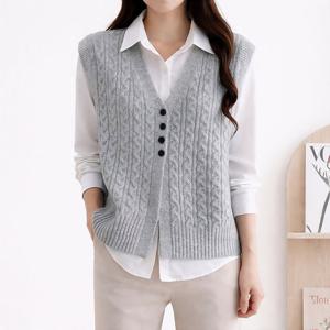 [모리스커밍홈] 꽈배기 라인 니트 조끼_M2602KV604A