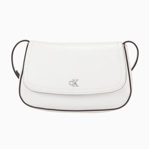 [캘빈클라인 진]여성 하드웨어 모노그램 플랩 카메라 백(4F3421G-4LX)
